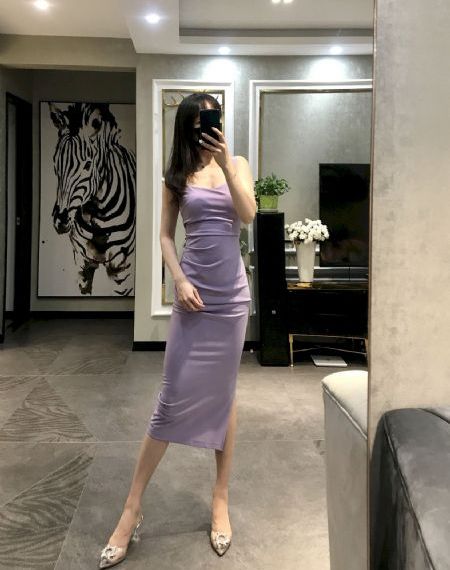 美女光屁屁露全身