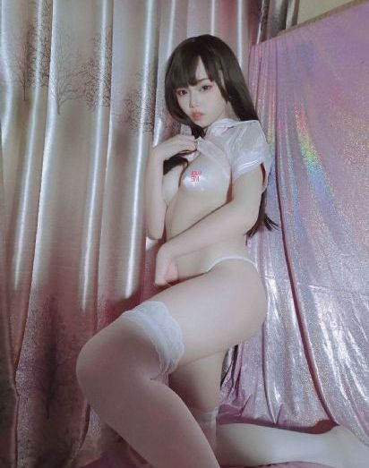 成人午夜影片
